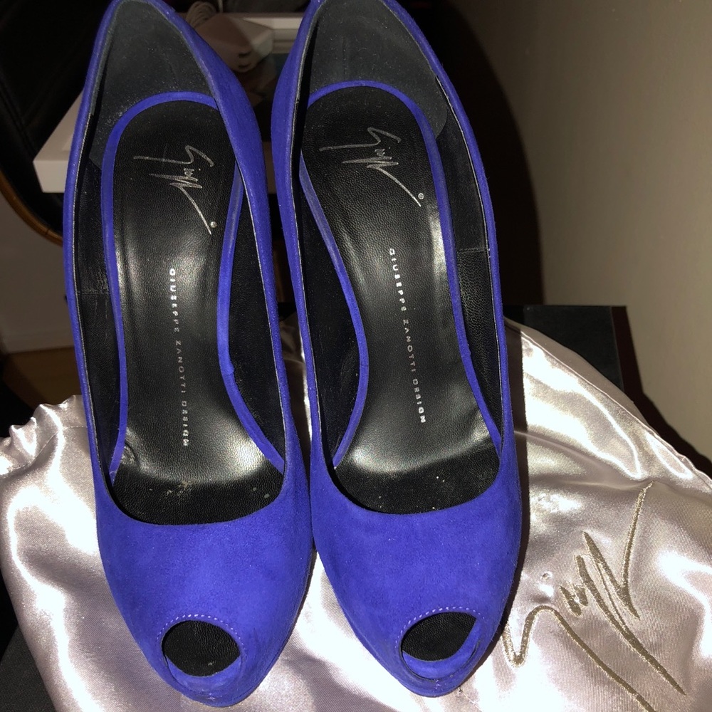 Giuseppe platform heels